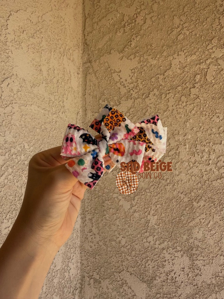 Groovy Ghost Pinwheels