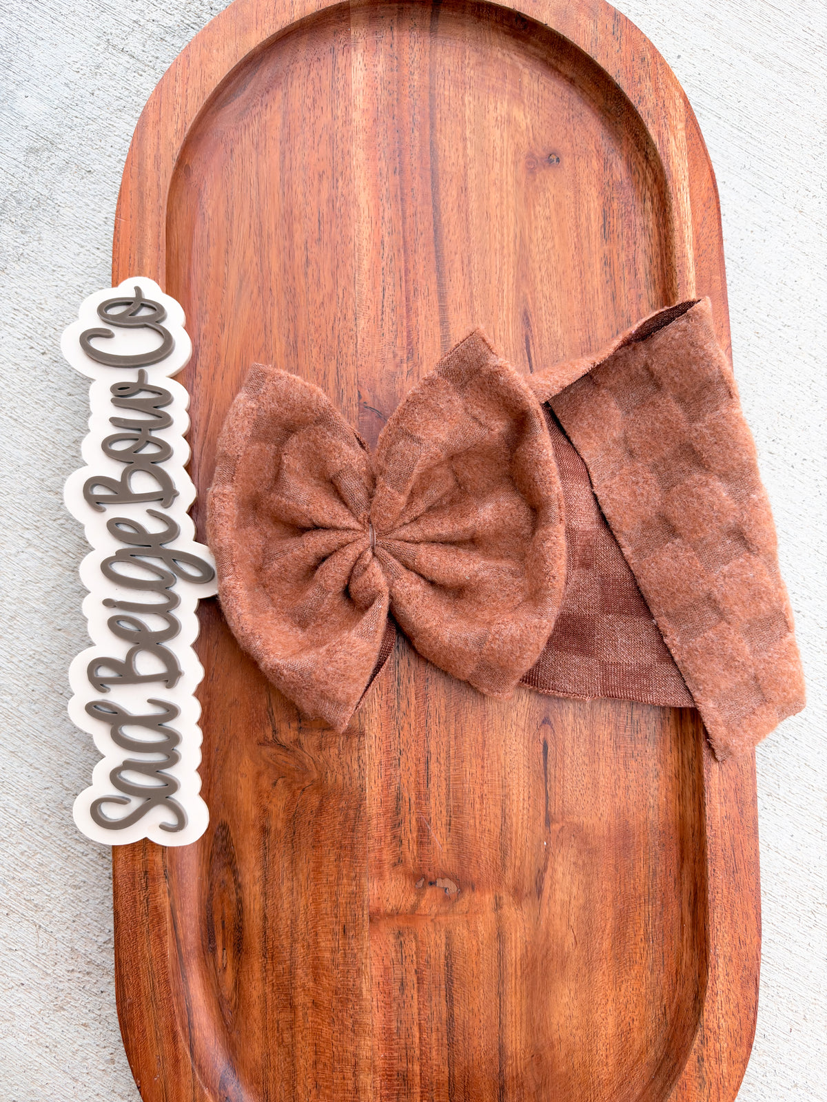 Brown nylon/clip